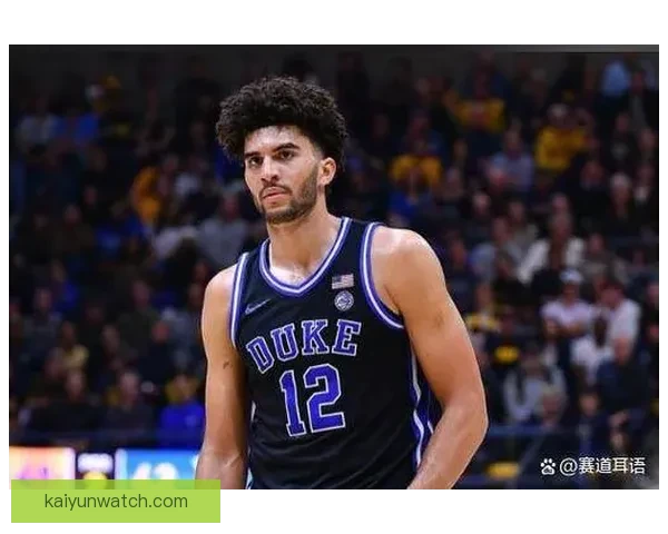 布泽尔选秀顺位下滑至三号位止步八强名嘴批评靠蛮力难立足NBA